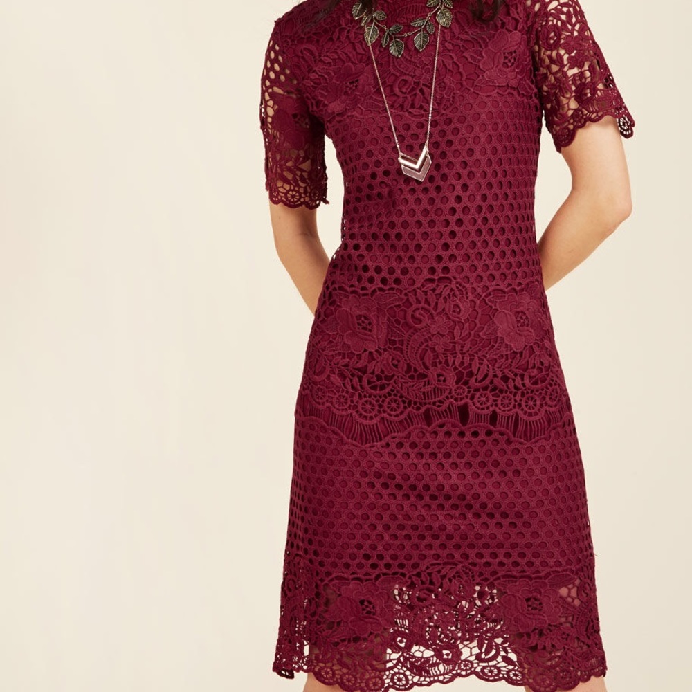 ModCloth Glorious Gorgeousness Lace Dress
